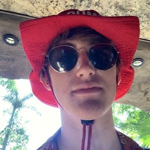 Meet your Posher, Austin